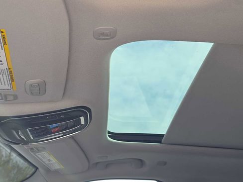 Used 2023 Jeep Grand Cherokee 4WD 4xe w/ Luxury Tech Group II image 30