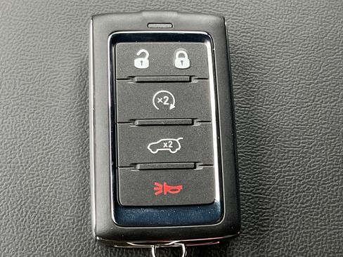 New 2026 Jeep Grand Cherokee L Limited w/ Limited Altitude Package image 21