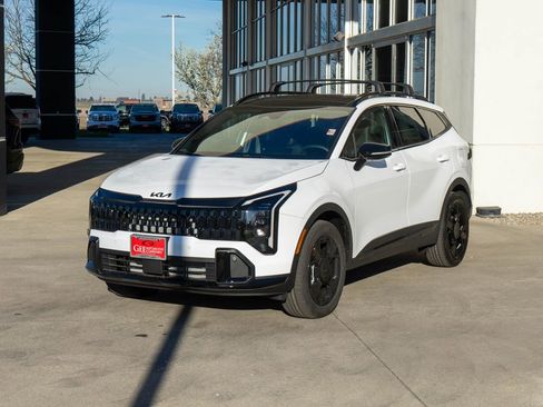 New 2026 Kia Sportage X-Line AWD/4WD image 3