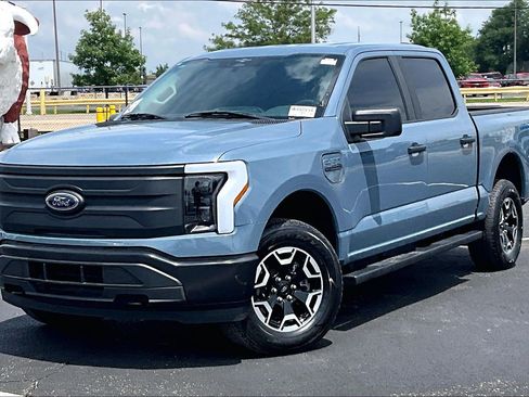 Used 2023 Ford F150 Lightning Pro AWD/4WD image 7