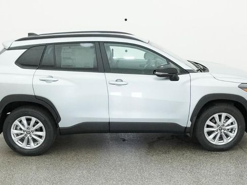 New 2026 Toyota Corolla Cross LE image 11