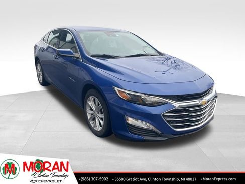 Used 2023 Chevrolet Malibu LT w/ LPO, Floor Liner Package image 2