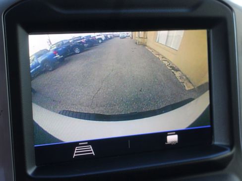 Used 2021 Chevrolet Silverado 2500 W/T w/ WT Fleet Convenience Package image 17