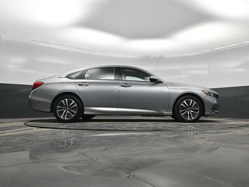 Used 2019 Honda Accord Touring image 38