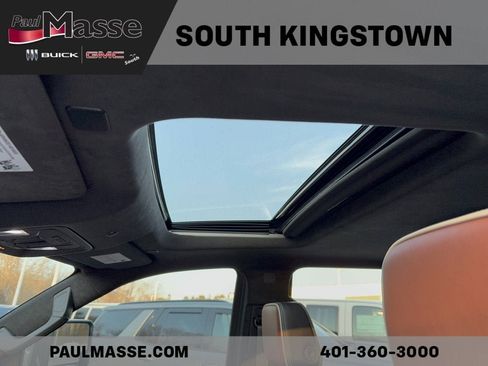 Used 2024 GMC Sierra 2500 Denali Ultimate w/ Snow Plow Prep/Camper Package image 15