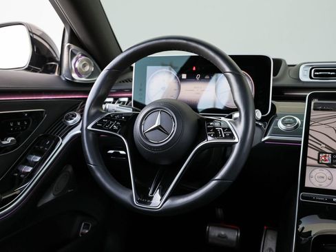 Used 2022 Mercedes-Benz Maybach S 580 4MATIC image 41