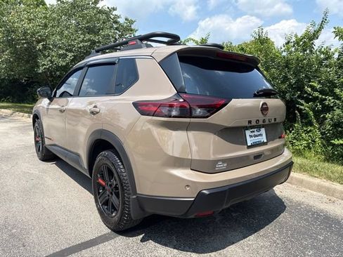 Used 2025 Nissan Rogue SV w/ Rock Creek Premium Package AWD/4WD image 6