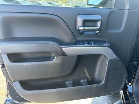 Used 2018 Chevrolet Silverado 1500 LT w/ LPO, Black Pack image 18