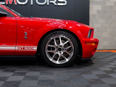 Used 2009 Ford Mustang Shelby GT500 RWD image 15
