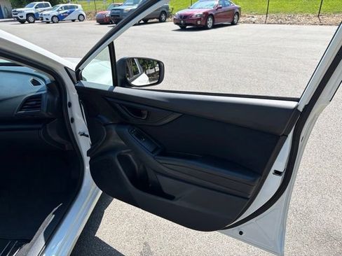 Used 2022 Subaru Impreza 2.0i AWD/4WD image 18