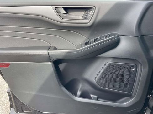 New 2026 Ford Escape Active image 15