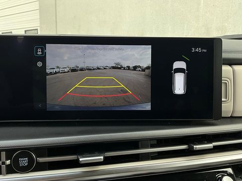 Used 2025 Hyundai Santa Fe SEL image 31