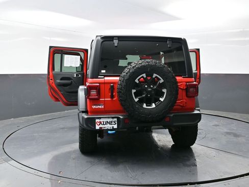 Used 2024 Jeep Wrangler Unlimited Rubicon 4xe image 56