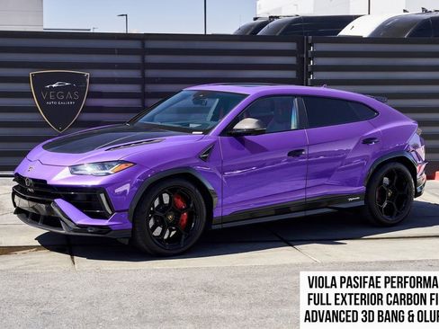 Used 2024 Lamborghini Urus Performante AWD/4WD image 1