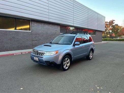 Used 2012 Subaru Forester 2.5XT Premium image 1