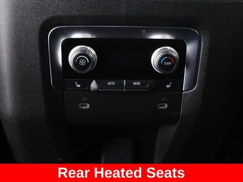 Used 2024 GMC Yukon AT4 w/ Max Trailering Package AWD/4WD image 6
