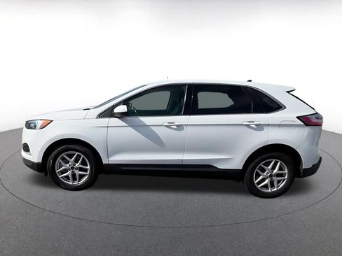 Used 2024 Ford Edge SEL AWD/4WD image 7