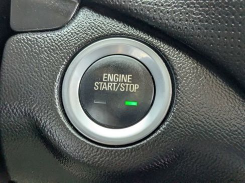 Used 2019 Chevrolet Equinox Premier image 27