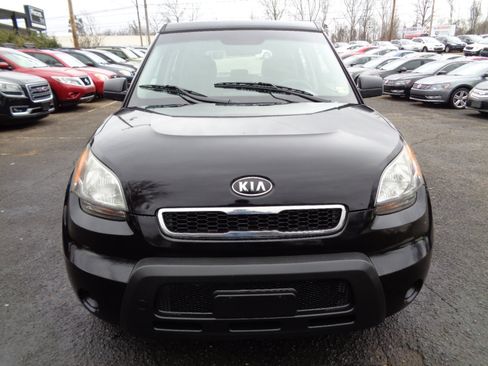 Used 2011 Kia Soul image 2