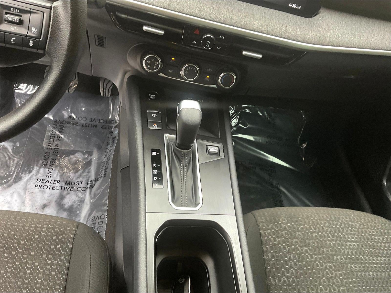 Certified 2026 Nissan Kicks S FWD image 20