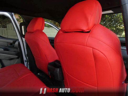 Used 2025 Toyota Tacoma SR RWD image 41