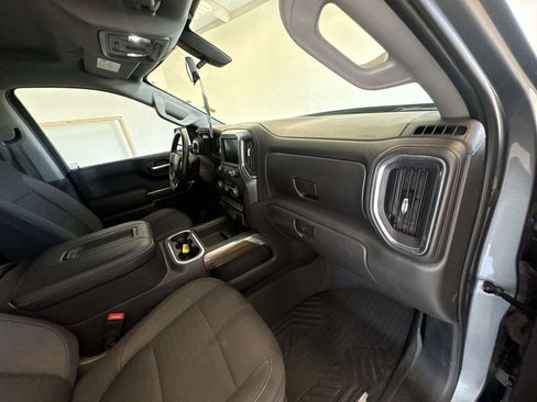 Used 2021 Chevrolet Silverado 1500 LT Trail Boss w/ Convenience Package II AWD/4WD image 30