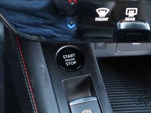 New 2025 Nissan Kicks SR image 17