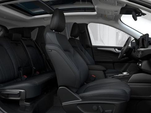 New 2025 Ford Escape SE w/ PHEV Premium Package FWD image 29