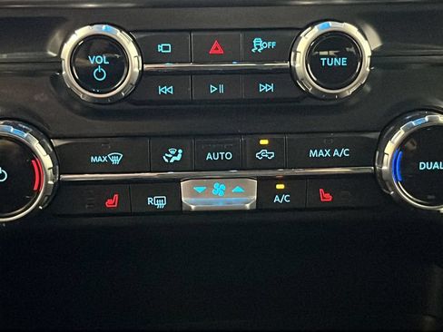 Used 2025 Ford F150 XLT w/ Equipment Group 302A MID AWD/4WD image 17
