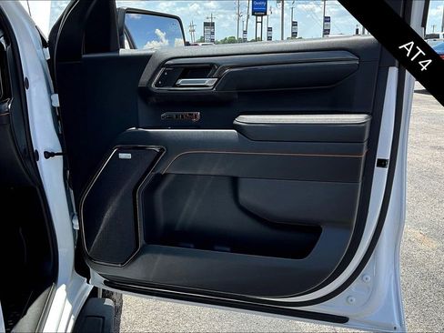 Used 2024 GMC Sierra 1500 AT4 w/ Technology Package image 28