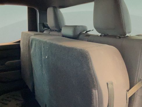 Certified 2025 Toyota Tacoma SR5 AWD/4WD image 23