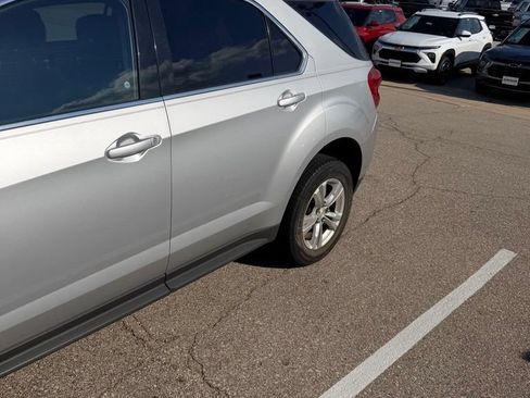 Used 2015 Chevrolet Equinox LT w/ Driver Convenience Package FWD image 5