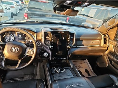 Used 2019 RAM 1500 Limited AWD/4WD image 11