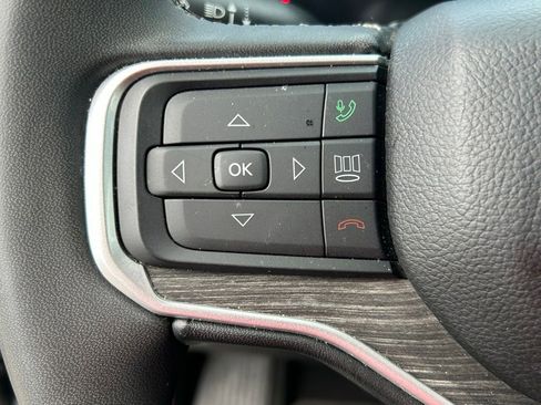 Used 2024 Jeep Wagoneer Series III AWD/4WD image 20