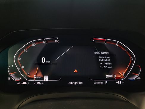 Used 2019 BMW 330i Sedan w/ M Sport Package RWD image 23