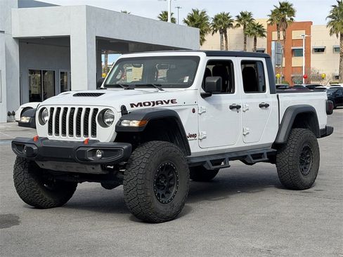 Used 2022 Jeep Gladiator Mojave w/ Cold Weather Group image 2