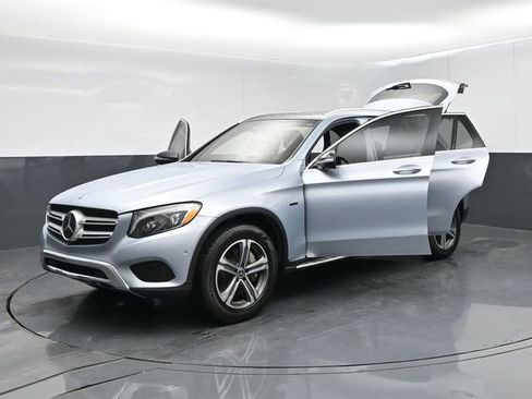 Used 2018 Mercedes-Benz GLC 350e GLC 350e image 64