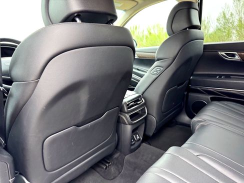 Used 2024 Genesis GV80 2.5T image 18