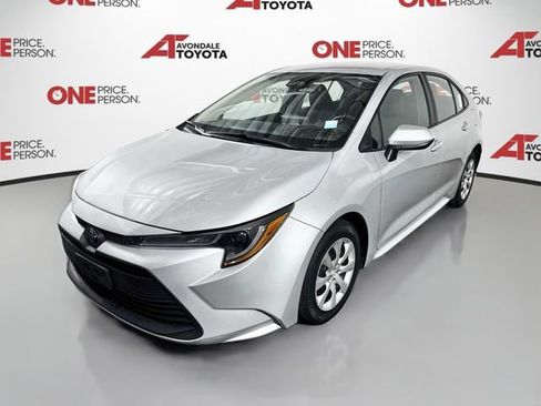 Used 2024 Toyota Corolla LE FWD image 4