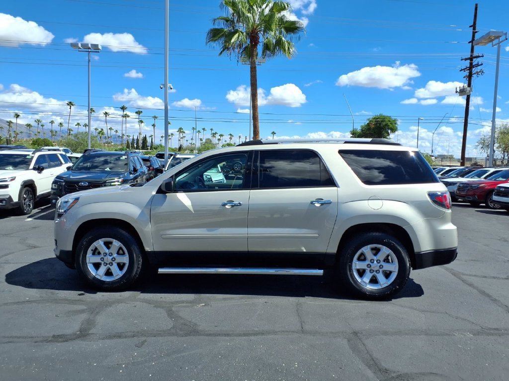 Used 2015 GMC Acadia SLE FWD image 13