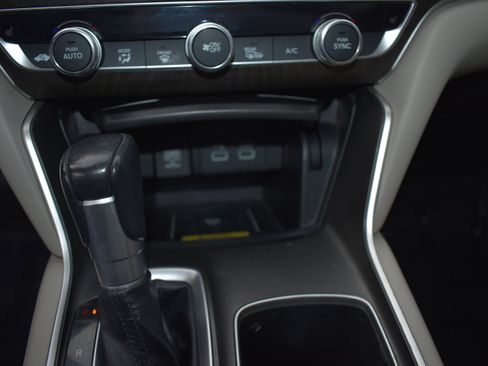 Certified 2021 Honda Accord EX-L image 22