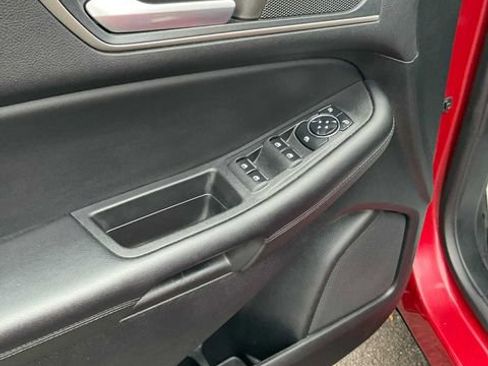 Used 2023 Ford Edge SEL w/ Convenience Package AWD/4WD image 22