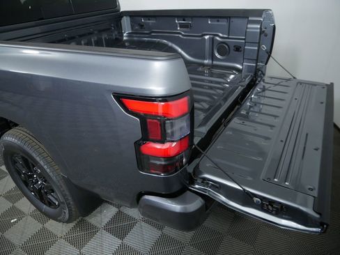 New 2026 Nissan Frontier SV AWD/4WD image 21