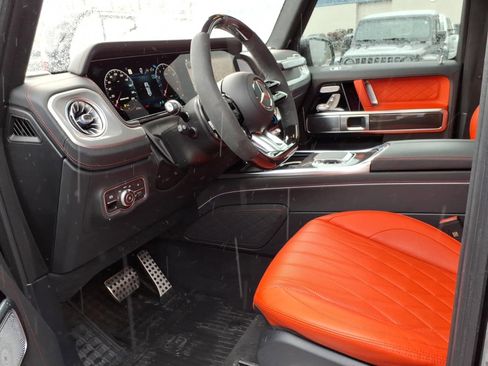 Used 2025 Mercedes-Benz G 63 AMG 4MATIC image 10
