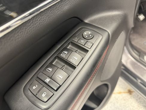 Certified 2017 Jeep Grand Cherokee Trailhawk AWD/4WD image 31