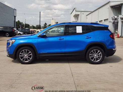 Used 2024 GMC Terrain SLT FWD image 4