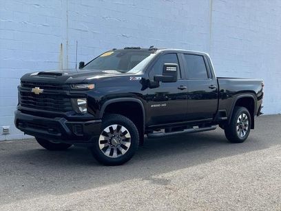 Used 2024 Chevrolet Silverado 2500 Custom w/ Custom Value Package