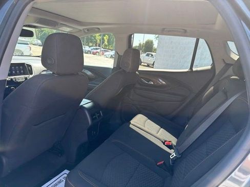 Used 2018 GMC Terrain SLE w/ Driver Convenience Package FWD image 16