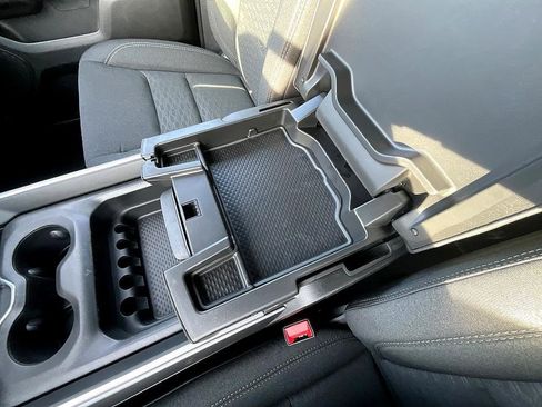 New 2026 RAM 1500 4x4 Crew Cab image 29