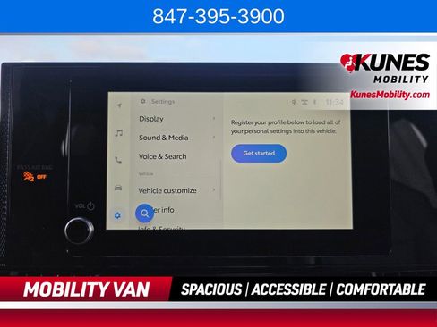 Used 2026 Toyota Sienna LE FWD image 55
